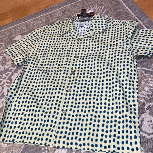 Black History Month House of Aama Short Sleeve Button-Down
Green Polka Dots - Picture 2 of 4